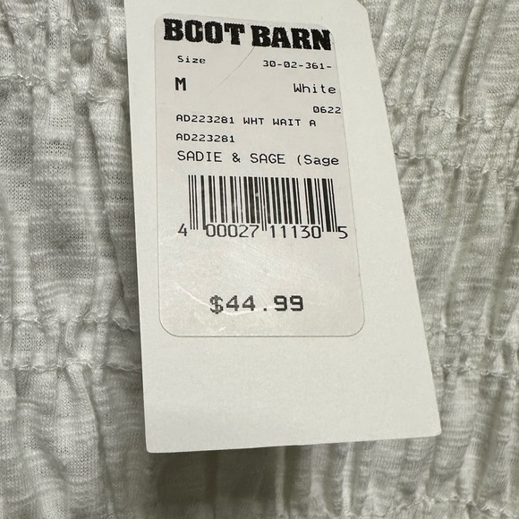 Sadie & Sage Wait a Minute white smocked tank top NWT - Picture 8 of 8